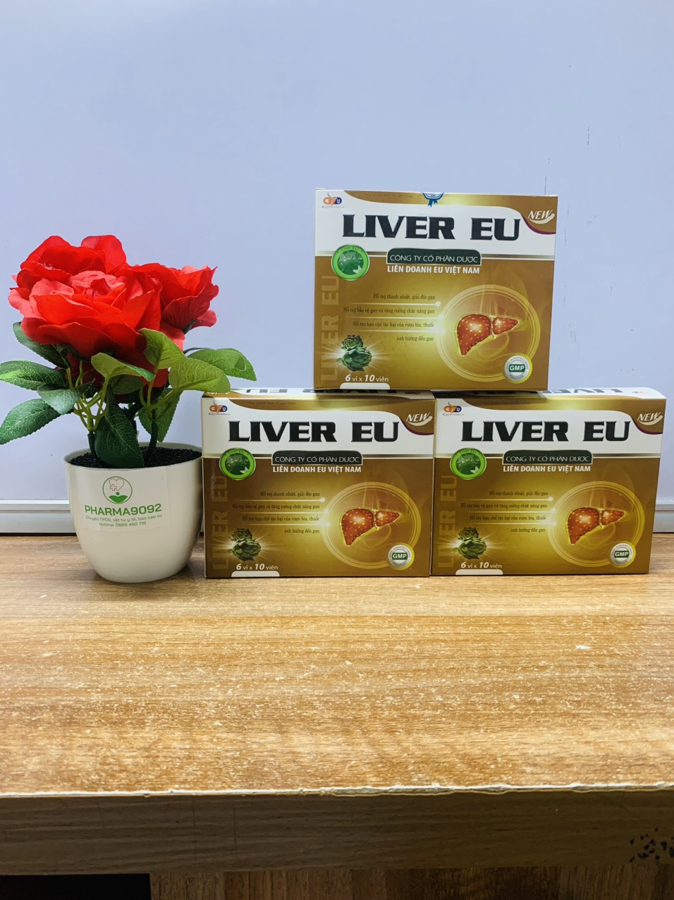 BỔ GAN LIVER EU. Hỗ trợ thanh nhiệt, giải độc gan, bảo vệ gan và tăng cường chức năng gan. Hỗ trợ hạn chế tác hại của rượu bia, thuốc ảnh hưởng đến gan.