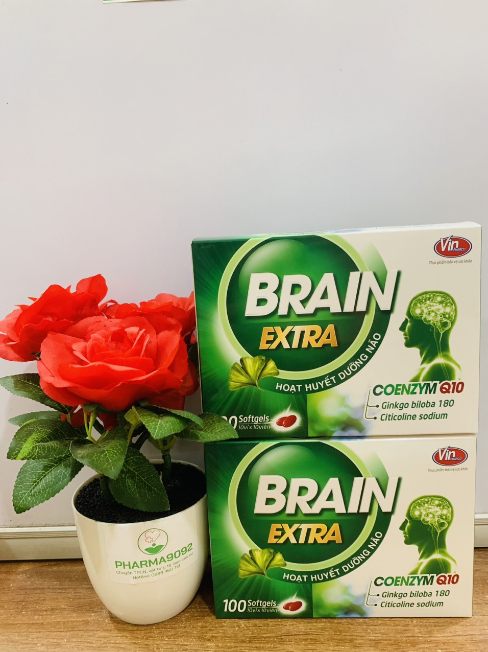 Bổ não BRAIN EXTRA. Hỗ trợ hoạt huyết, tăng cường lưu thông máu, hỗ trợ giảm các triệu chứng do thiểu năng tuần hoàn não: đau đầu, mất ngủ, hoa mắt, chóng mặt, tê bì chân tay.