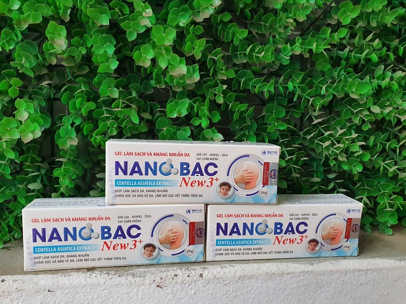 Gel làm sạch và kháng khuẩn da NANO BẠC
